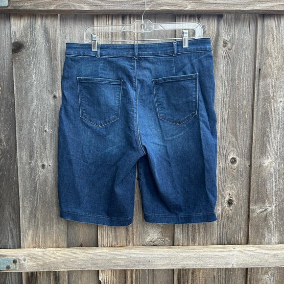 NYDJ denim jean shorts - Picture 2 of 3